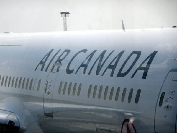 Air Canada Boeing Dreamliner 787: cruzando el Atlántico en Economy.